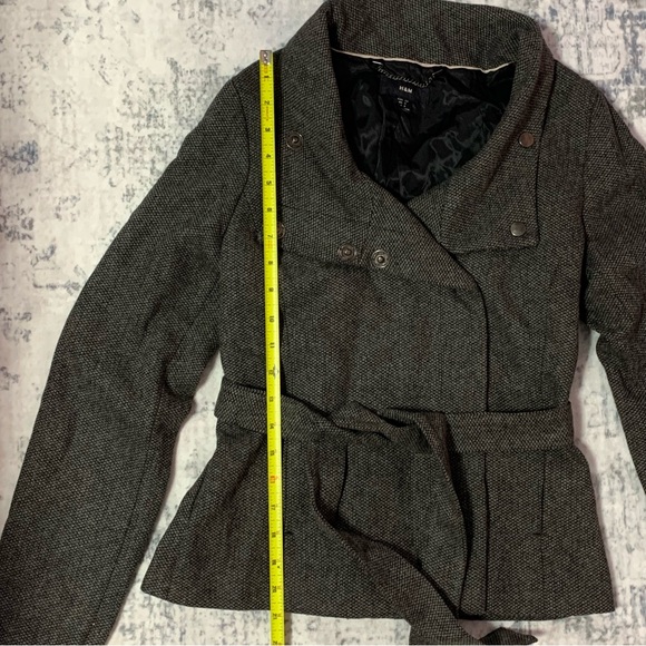 H&M Dark Gray Wool Textured Jacket with Belt 4 - Picture 6 of 12